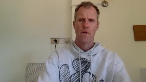 trebo00788 online show from May 3, 8:09 am