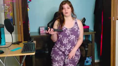 TreeJeanne online show from November 12, 2:03 am