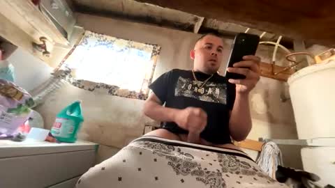 trees559 online show from April 17, 6:10 pm