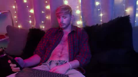 Trev Tone online show from February 1, 10:29 pm