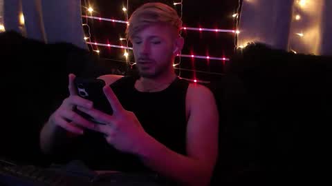 Trev Tone online show from January 7, 9:25 am