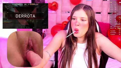 Snapshot of trianna__ chatting on February 5, 2:16 pm Trianna online show from February 5, 2:16 pm
