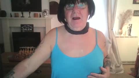 Snapshot of trinity1011 chatting on March 9, 7:23 am trinity1011 online show from March 9, 7:23 am