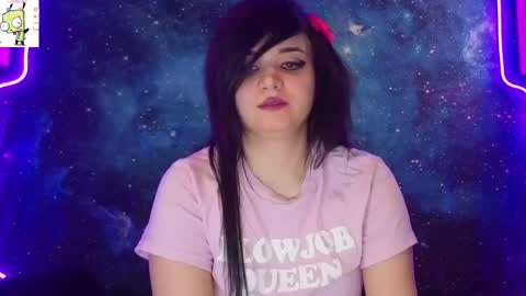 trixiedoescamcam online show from May 13, 4:49 pm