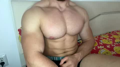 Snapshot of troncq chatting on October 27, 2:28 pm Troncq online show from October 27, 2:28 pm