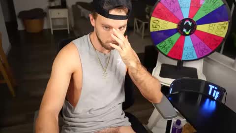 Snapshot of troy_greenxo chatting on September 12, 2:46 am Troy Green online show from September 12, 2:46 am