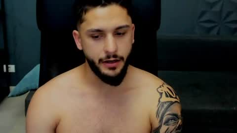 TroyWade online show from August 3, 7:54 am