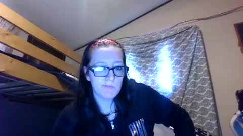 TruckersWifeToBe online show from December 9, 6:35 pm