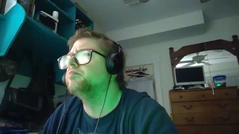 HandicappedLaugher online show from January 9, 7:52 am