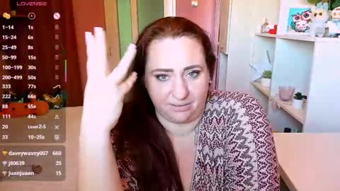 Adelle online show from November 24, 9:52 am