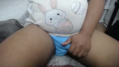 Snapshot of tsamandaxxx chatting on March 11, 7:35 am tsamandaxxx online show from March 11, 7:35 am