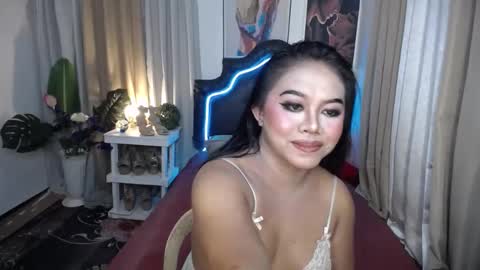 Snapshot of tsamandaxxx chatting on February 4, 5:31 am tsamandaxxx online show from February 4, 5:31 am