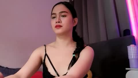 Bella Ratbu online show from December 20, 1:23 am