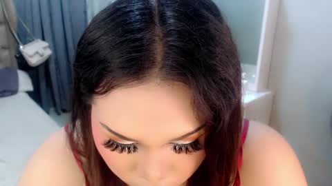 jayvie online show from May 11, 9:45 pm