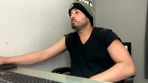 Stimulation make me Cum in Public or in Pvt   online show from December 8, 2:03 am