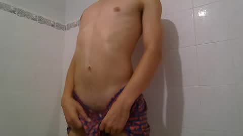 tuane719543 online show from July 30, 2:51 pm