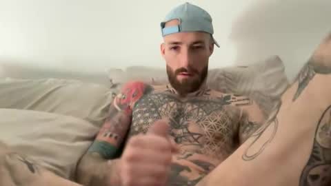 Tuhands online show from March 30, 9:42 am