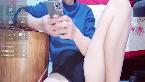 Snapshot of tulip_sexxy chatting on September 24, 7:37 am tulip_sexxy online show from September 24, 7:37 am