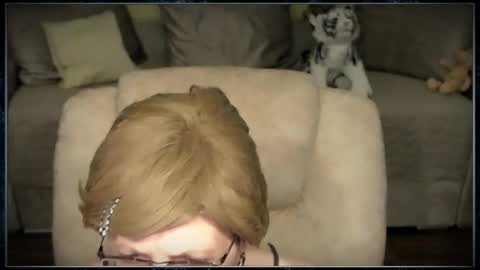 Clementine online show from November 29, 2:03 pm