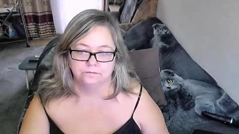 Lana online show from October 29, 5:53 am