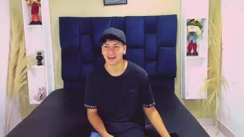 samu online show from September 25, 11:50 am