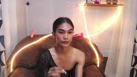 Snapshot of twink_clint chatting on October 1, 12:48 pm twink_clint online show from October 1, 12:48 pm