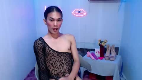 Snapshot of twink_clint chatting on October 16, 3:00 pm twink_clint online show from October 16, 3:00 pm