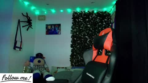 Snapshot of twink_sebas_ chatting on January 30, 4:27 am Bad boy sebastian online show from January 30, 4:27 am