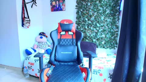 Snapshot of twink_sebas_ chatting on January 24, 5:42 pm Bad boy sebastian online show from January 24, 5:42 pm