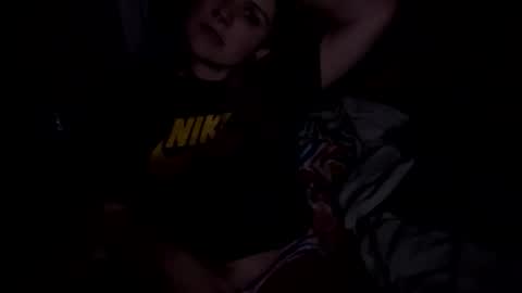 twitchinwhore online show from November 8, 6:38 am