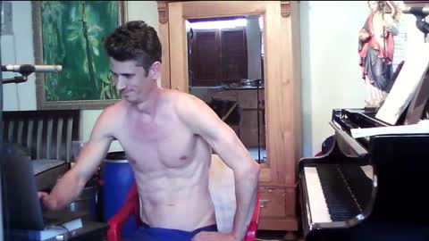 TobeBritta online show from February 25, 8:53 pm