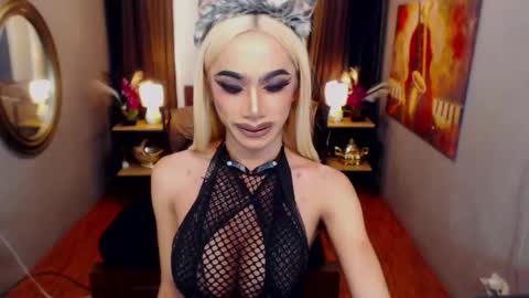 KiaraKeana online show from November 10, 3:20 am