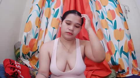 Lyn and lea online show from February 16, 11:26 pm