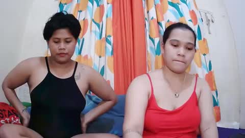 Lyn and lea online show from February 13, 5:58 am