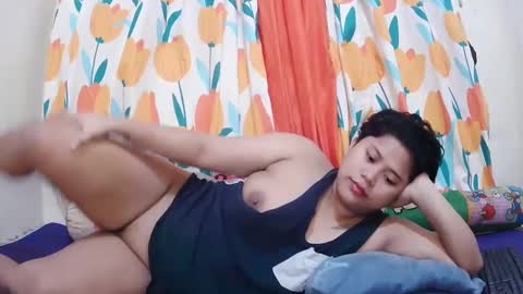 Lyn and lea online show from February 28, 12:21 am