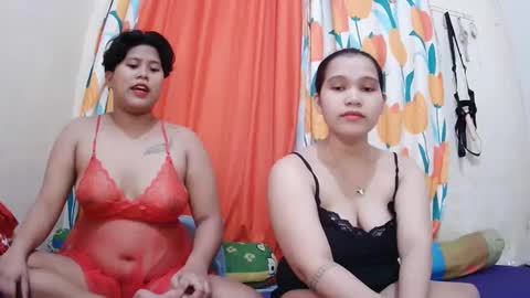 Lyn and lea online show from February 18, 6:04 am