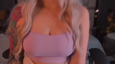  TYLA  online show from October 24, 4:13 am