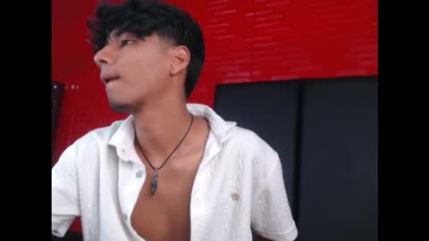 Snapshot of tyler_wolf_1 chatting on October 9, 11:59 am tyler_wolf_1 online show from October 9, 11:59 am