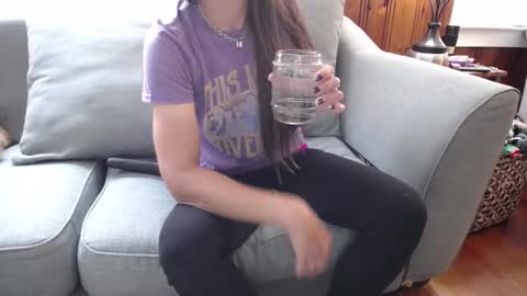 Snapshot of tylersands chatting on October 17, 2:32 pm Tyler Sands online show from October 17, 2:32 pm
