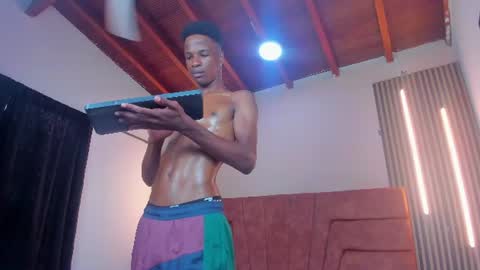 tyson_reed online show from June 20, 12:44 pm
