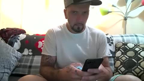 Snapshot of tywinn68 chatting on October 2, 6:39 pm tywinn68 online show from October 2, 6:39 pm