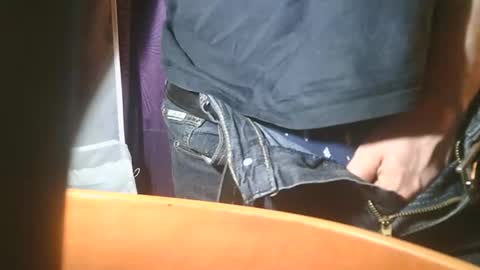 u02g2 online show from March 28, 8:10 pm