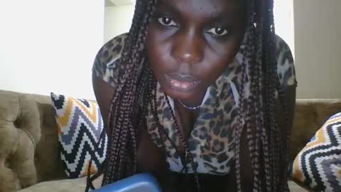 ujano online show from March 2, 8:07 pm