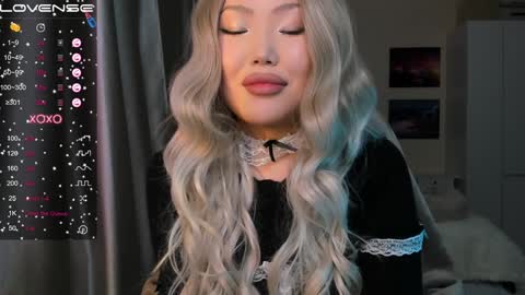 uko sa online show from December 21, 1:42 pm