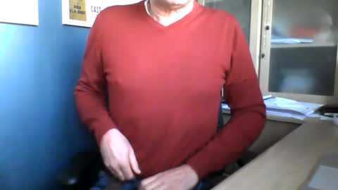 mark online show from December 16, 3:07 pm