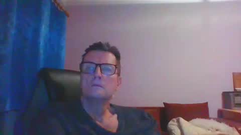 ulmeni4 online show from January 9, 7:41 pm