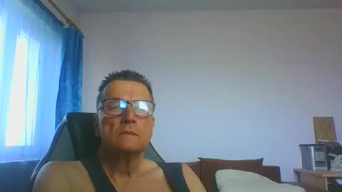 ulmeni4 online show from March 14, 8:29 am