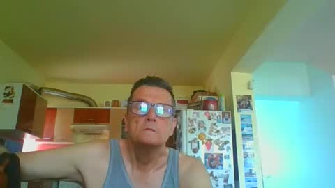 ulmeni4 online show from April 16, 8:14 am