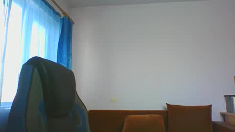 ulmeni4 online show from January 19, 7:07 am