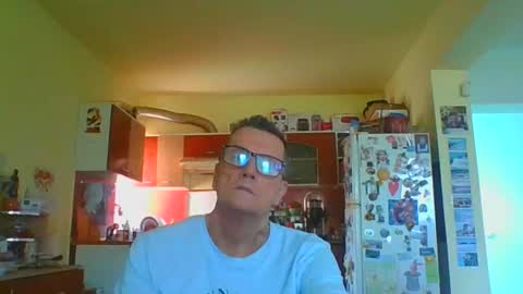 ulmeni4 online show from June 24, 7:48 am
